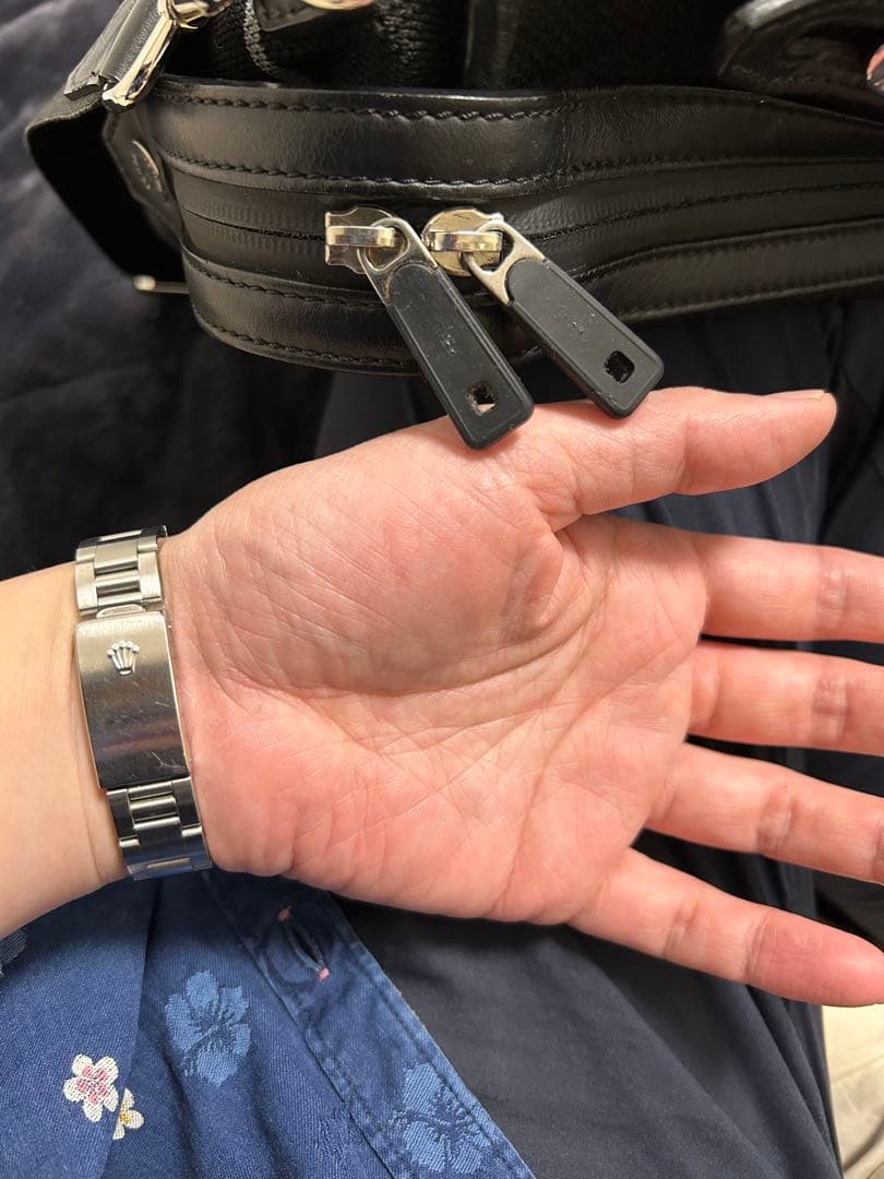 FENDI テクニカルニットバッグ