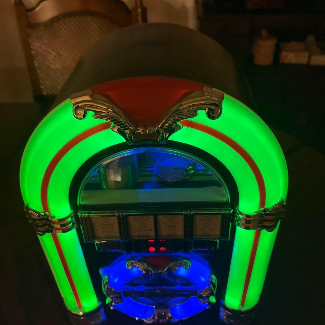 レトロジュークボックスラジオ付き CDプレーヤー （ジャンク）