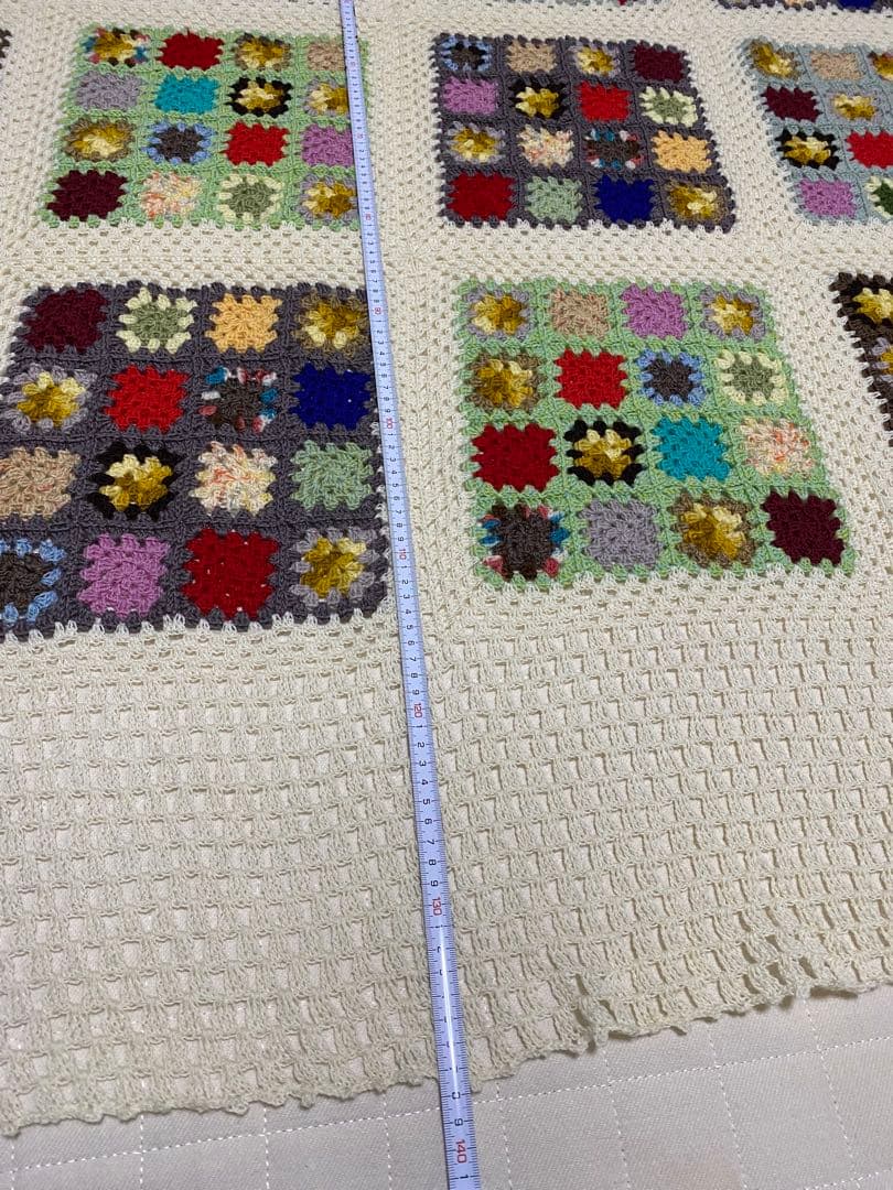 多色グラニースクエア　ベッドカバー　マルチカバー