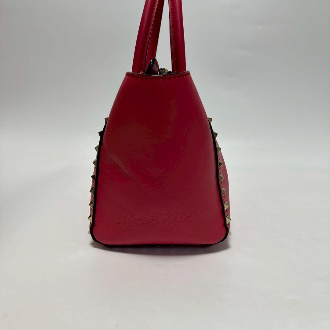 s73【極美品】保存袋付　ヴァレンティノ　ロックスタッズレザー2wayショルダー