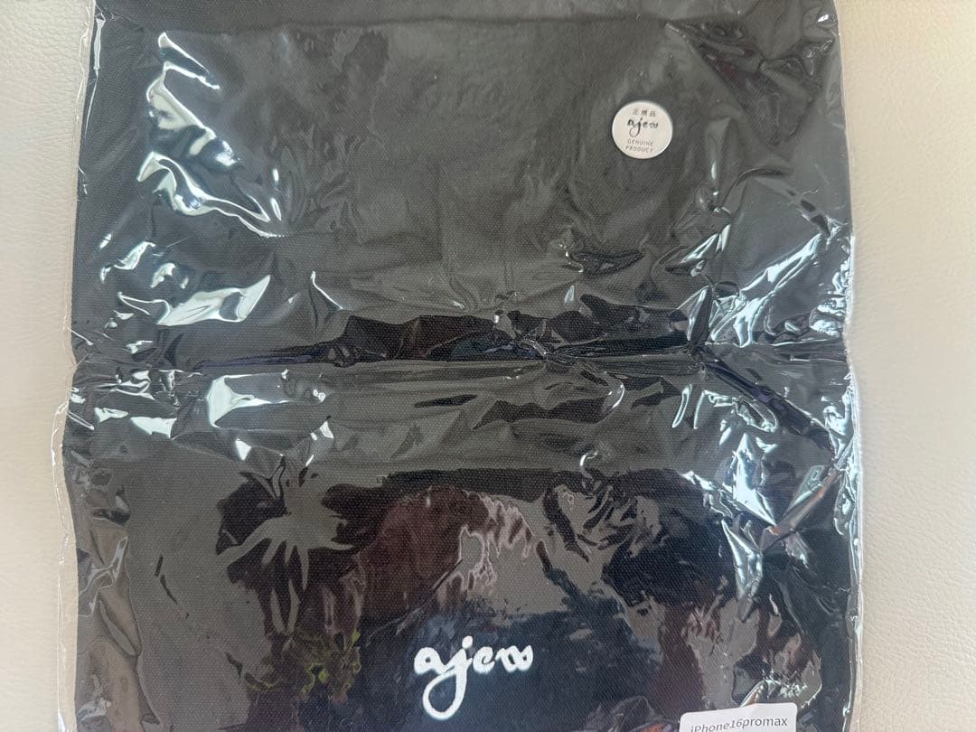 ajew ハート型 iPhoneケース レッド iPhone16promax