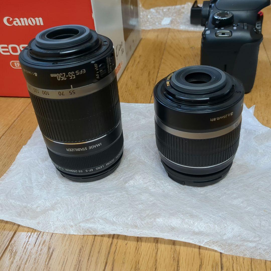 Canon EOS デジタル一眼レフカメラと望遠ズームレンズのセット