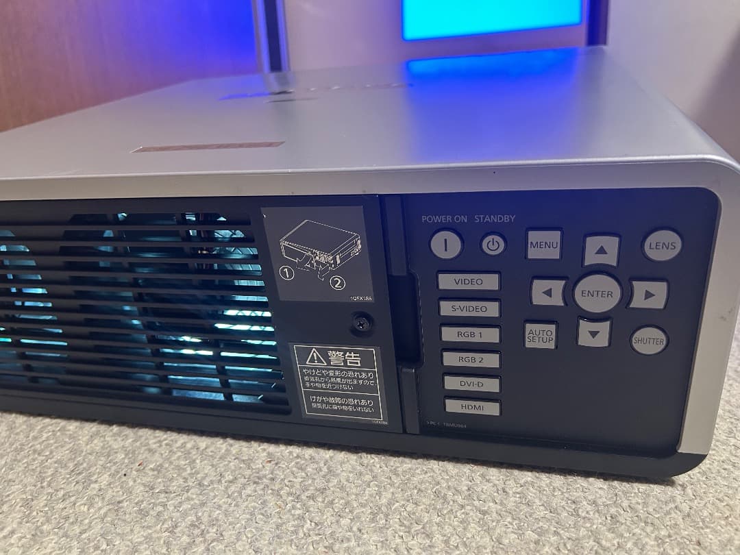 Panasonic PT-DW740 WXGA ★7000ルーメン