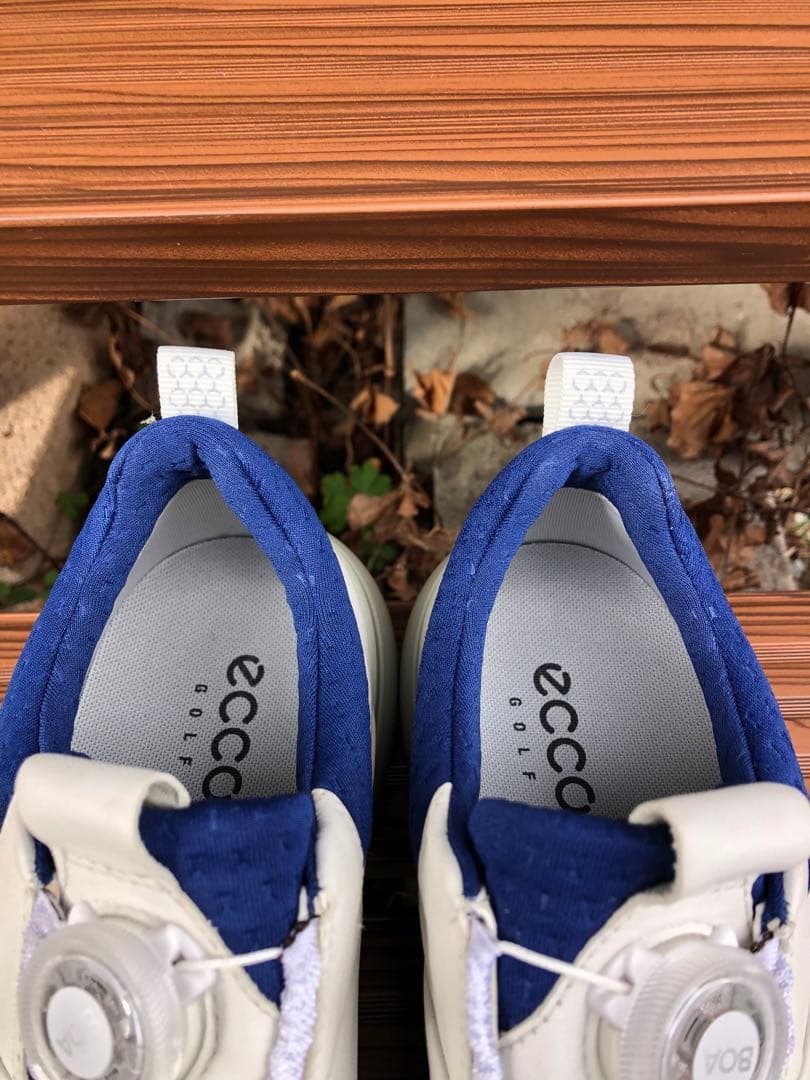 375番 新品ECCO biomゴルフシューズ39 24.5cm スパイクレス