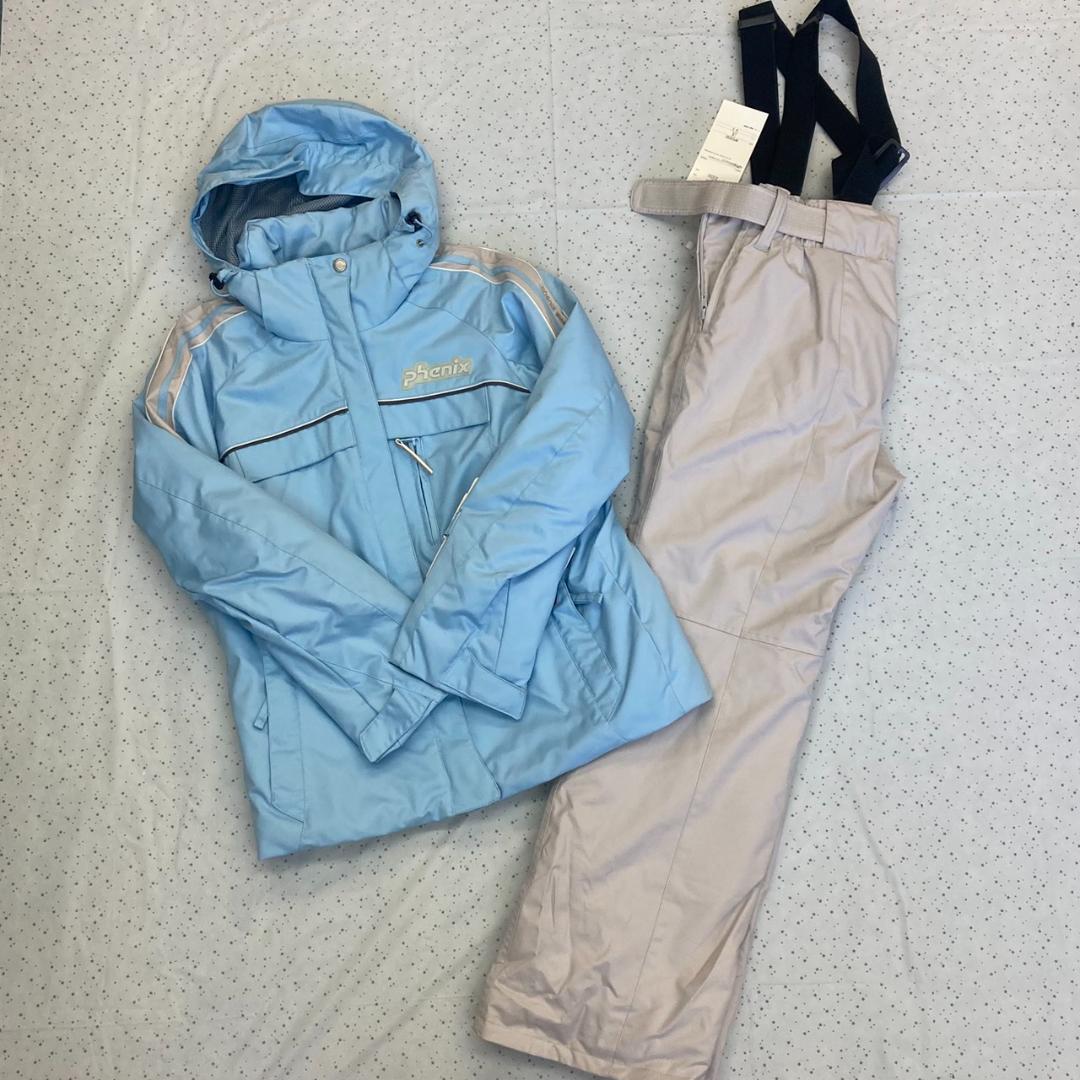 【新品未使用】フェニックス スキーウェア 上下セット レディース M 水色 9号