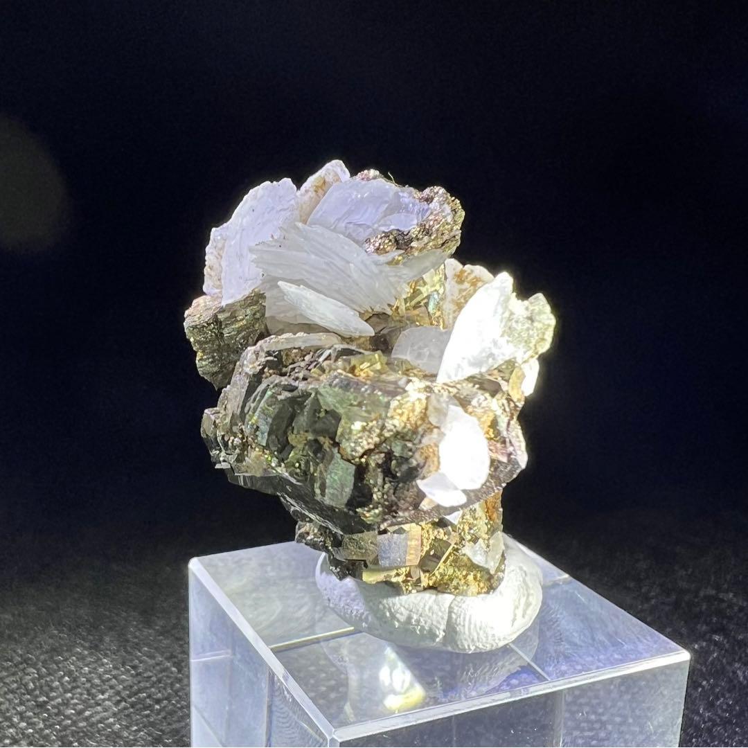 ペルー産　ゴージャス⭐︎カルサイト共生パイライト