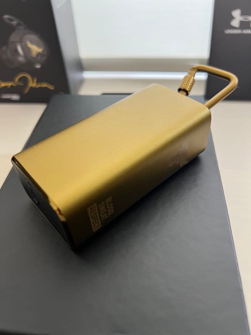 プロジェクトロック×JBL Bluetoothイヤホン