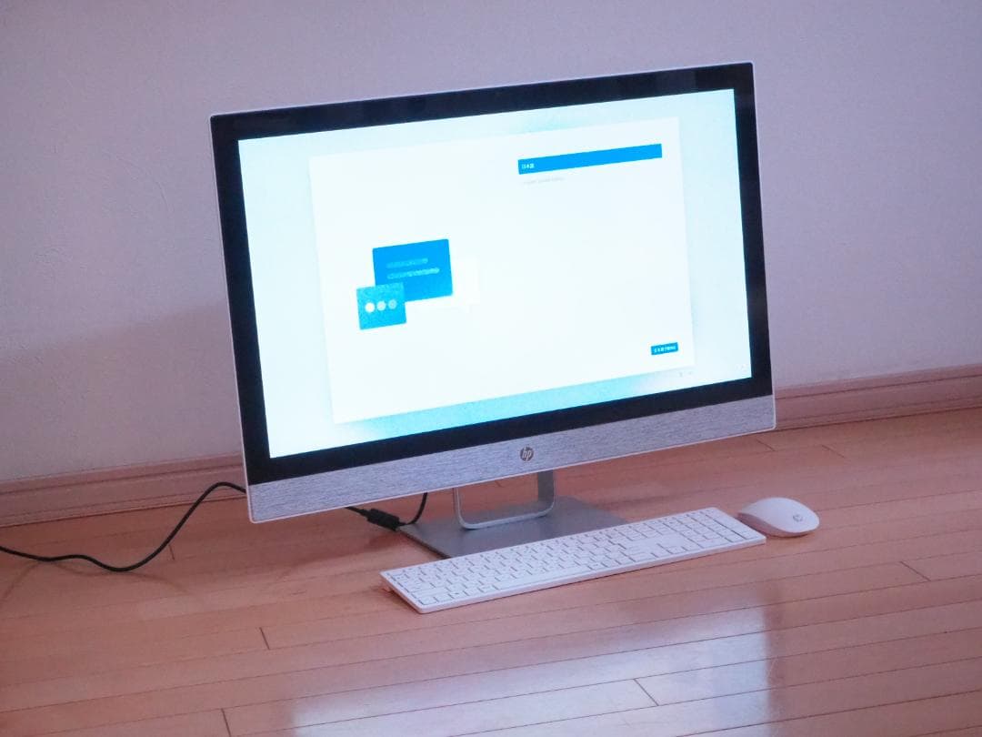 HP All-in-One PC Intel Core i7 8世代 WQHD