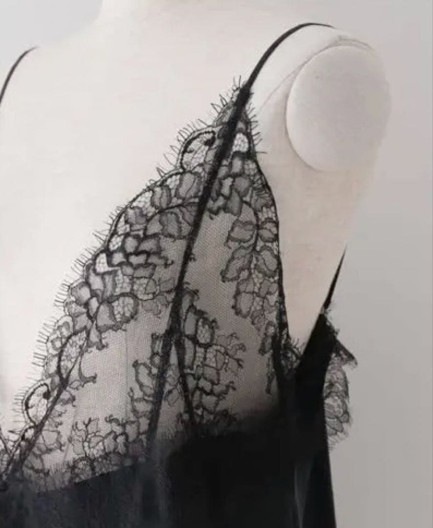 美品　定価46,200 LACE キャミソール