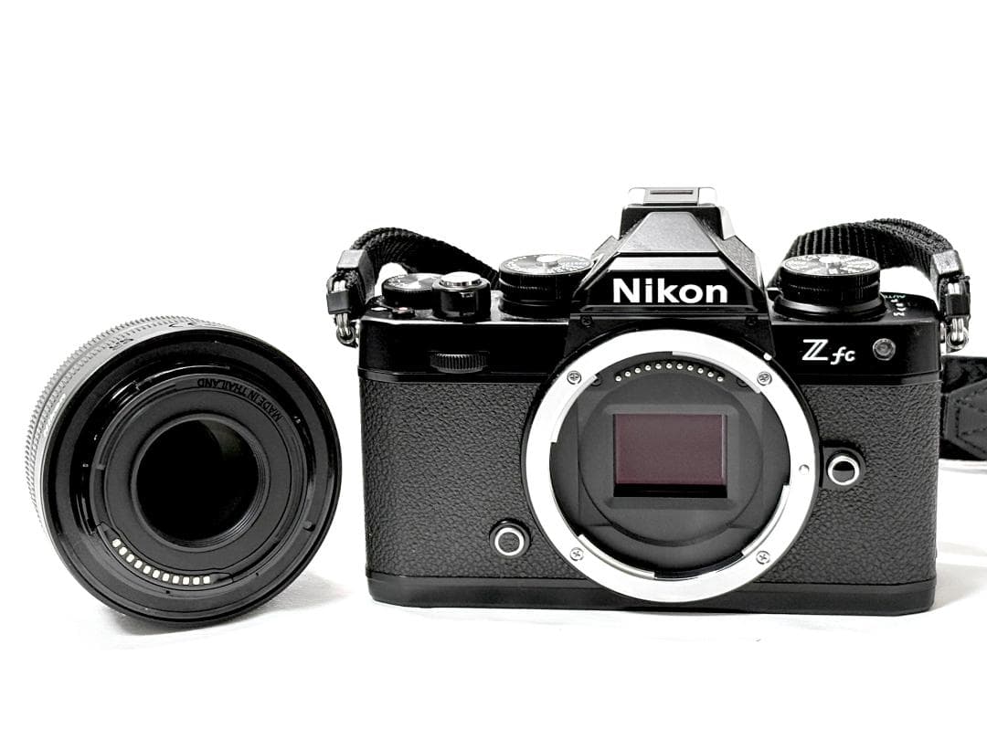 【ほぼ新品】 Nikon Z fc シャッター数 約311回　動作良好・返品保