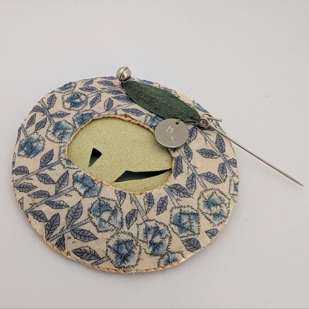 ミナペルホネン ヒトミシノヤマ カルテット quartet ブローチ コサージュ