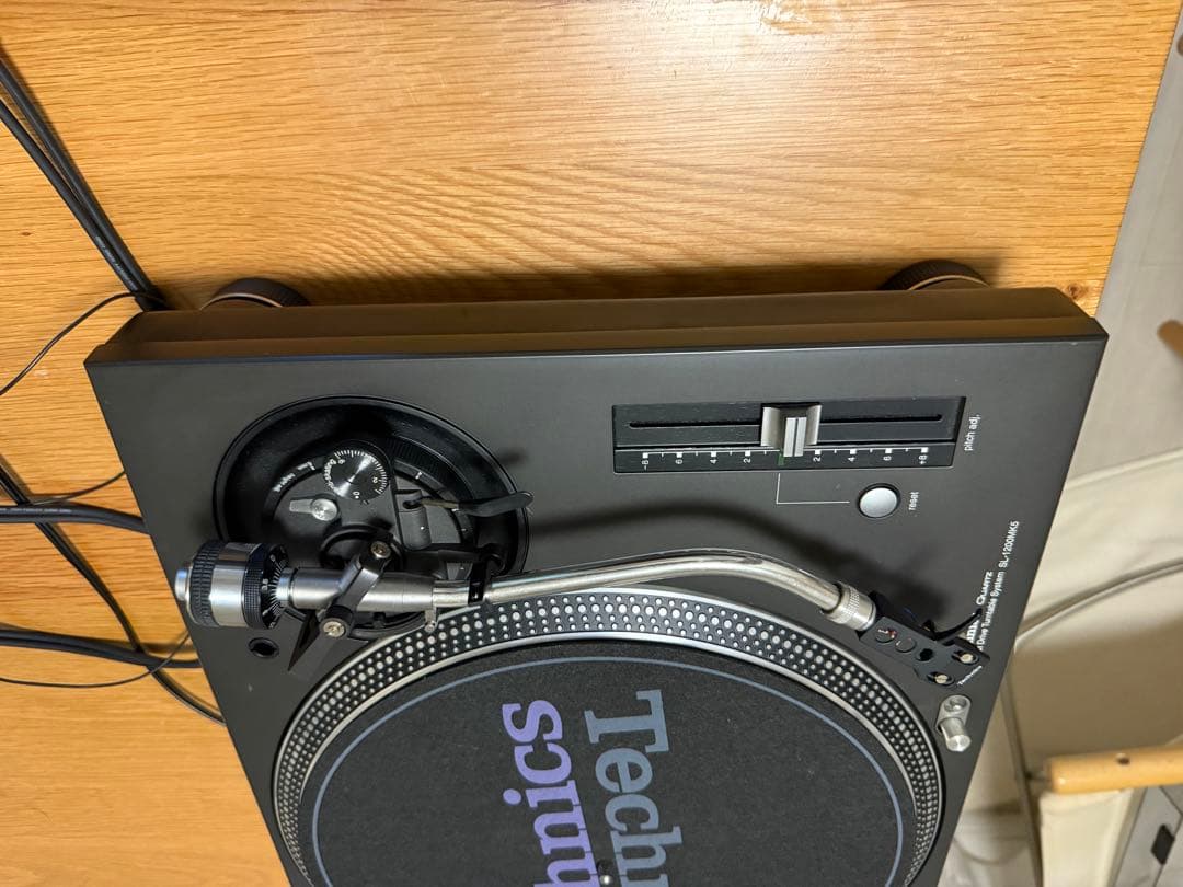 Technics SL-1200 MK5 ターンテーブル