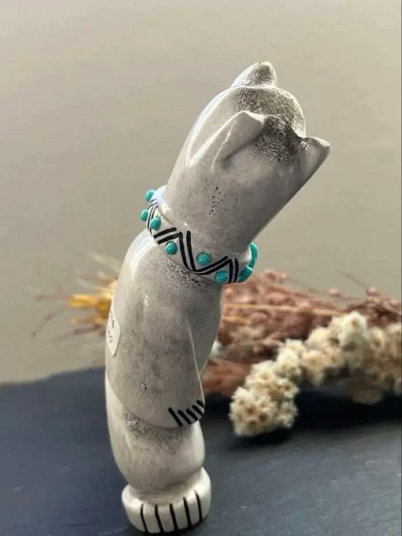 新品　ズニ族　Zuni インディアンジュエリー　フェティッシュ　クマ　シロクマ