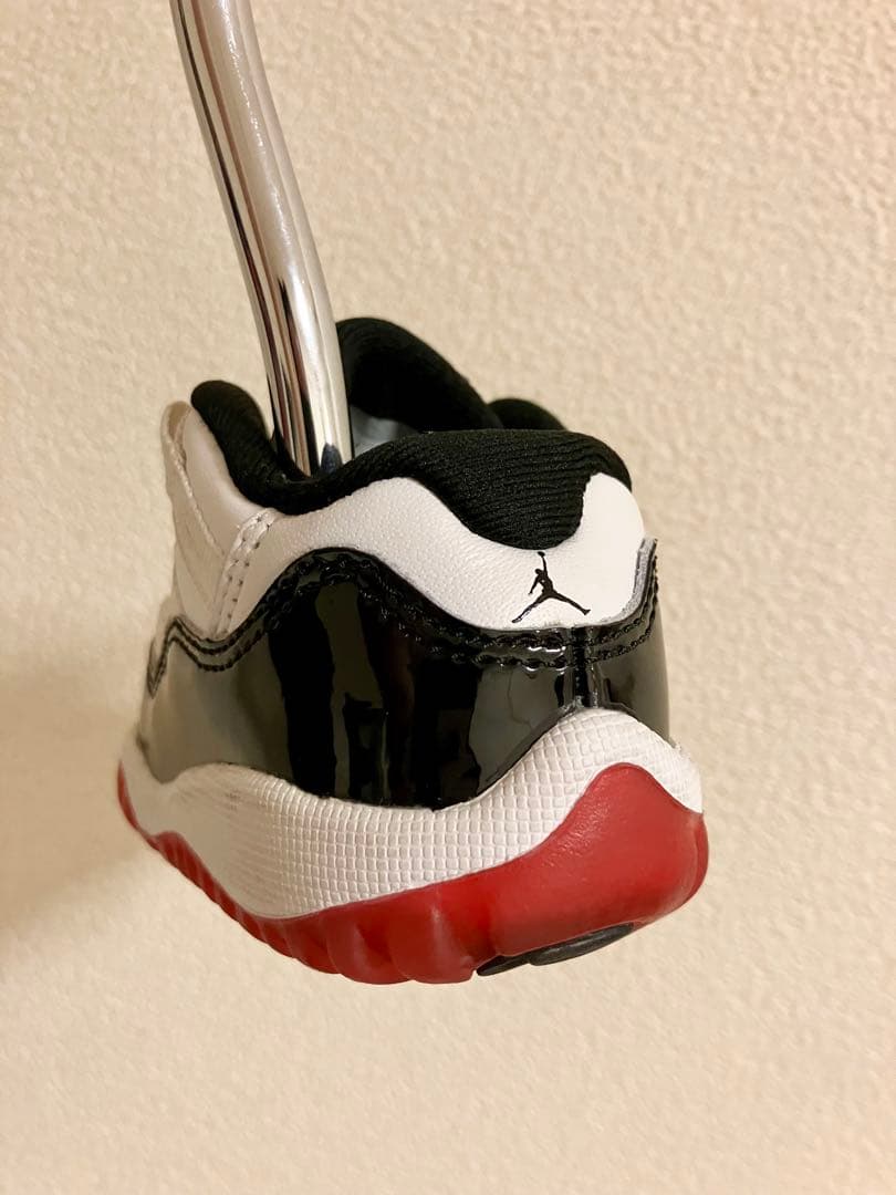 【超超レア・美品】NIKE JORDAN 11 ジョーダン パターカバー h