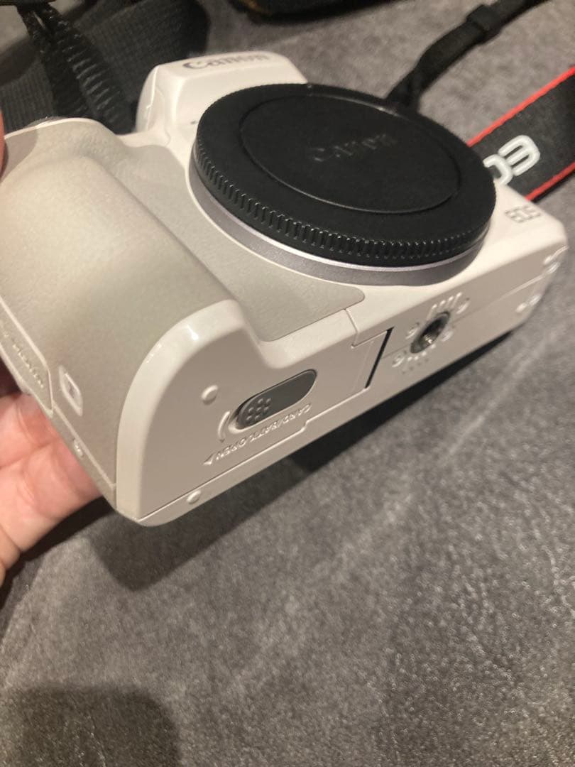 Canon EOS Kiss M ダブルレンズキット