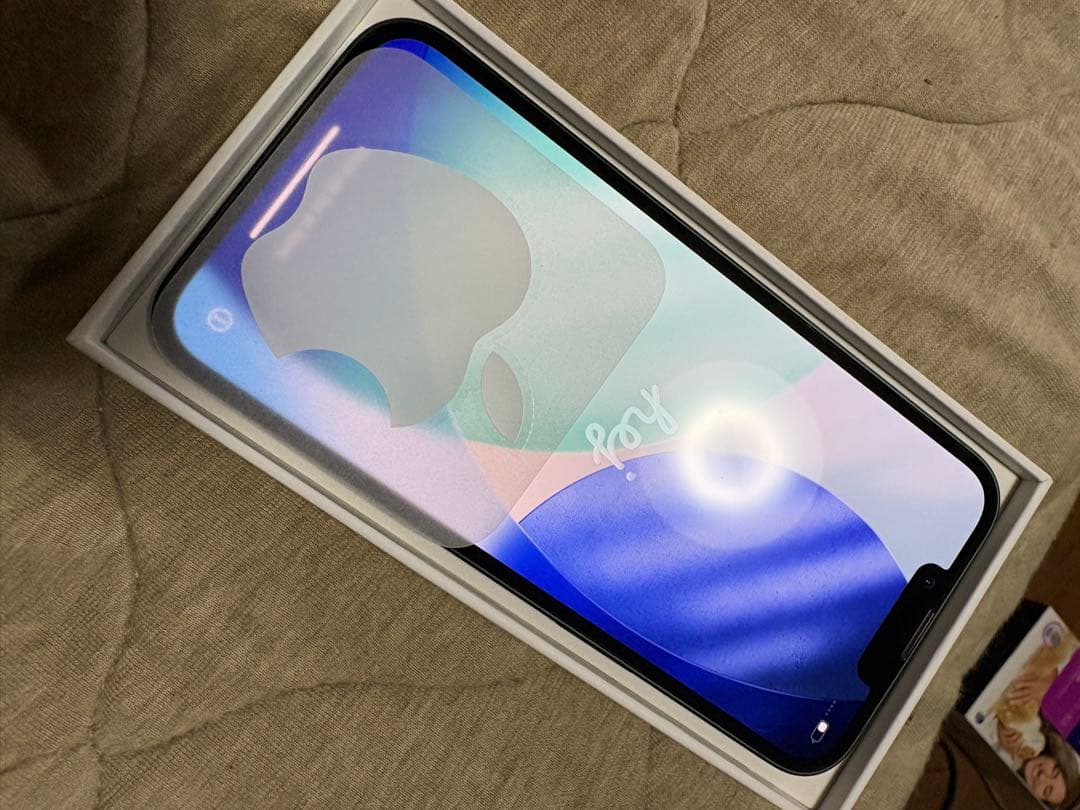 Apple iPhone 13 ミッドナイトグリーン 本体 128G