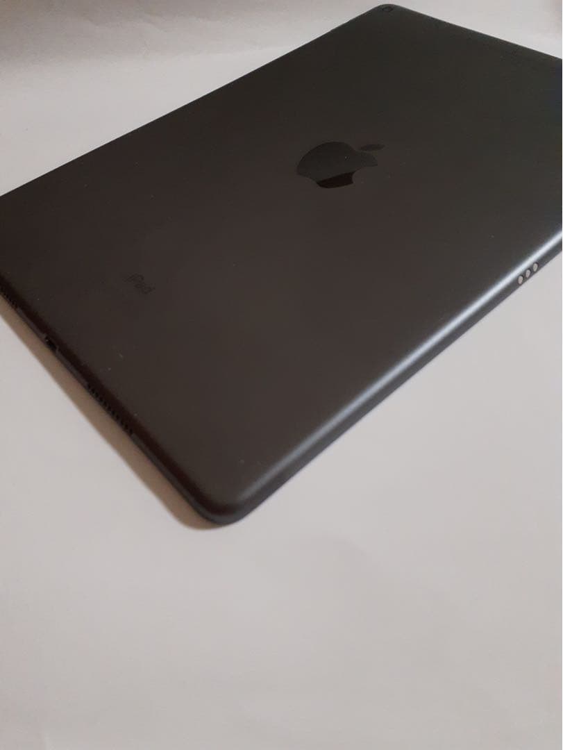 iPad Air 第三世代 256GB グレー Wi-Fi + Cellular