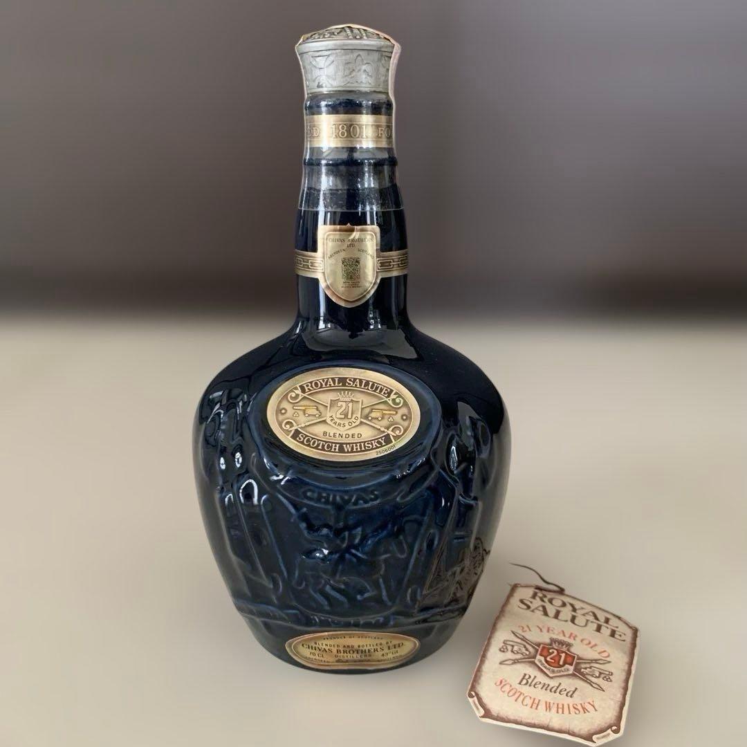 シーバス　ロイヤルサルート21年　陶器ボトル　巾着・箱付【古酒】
