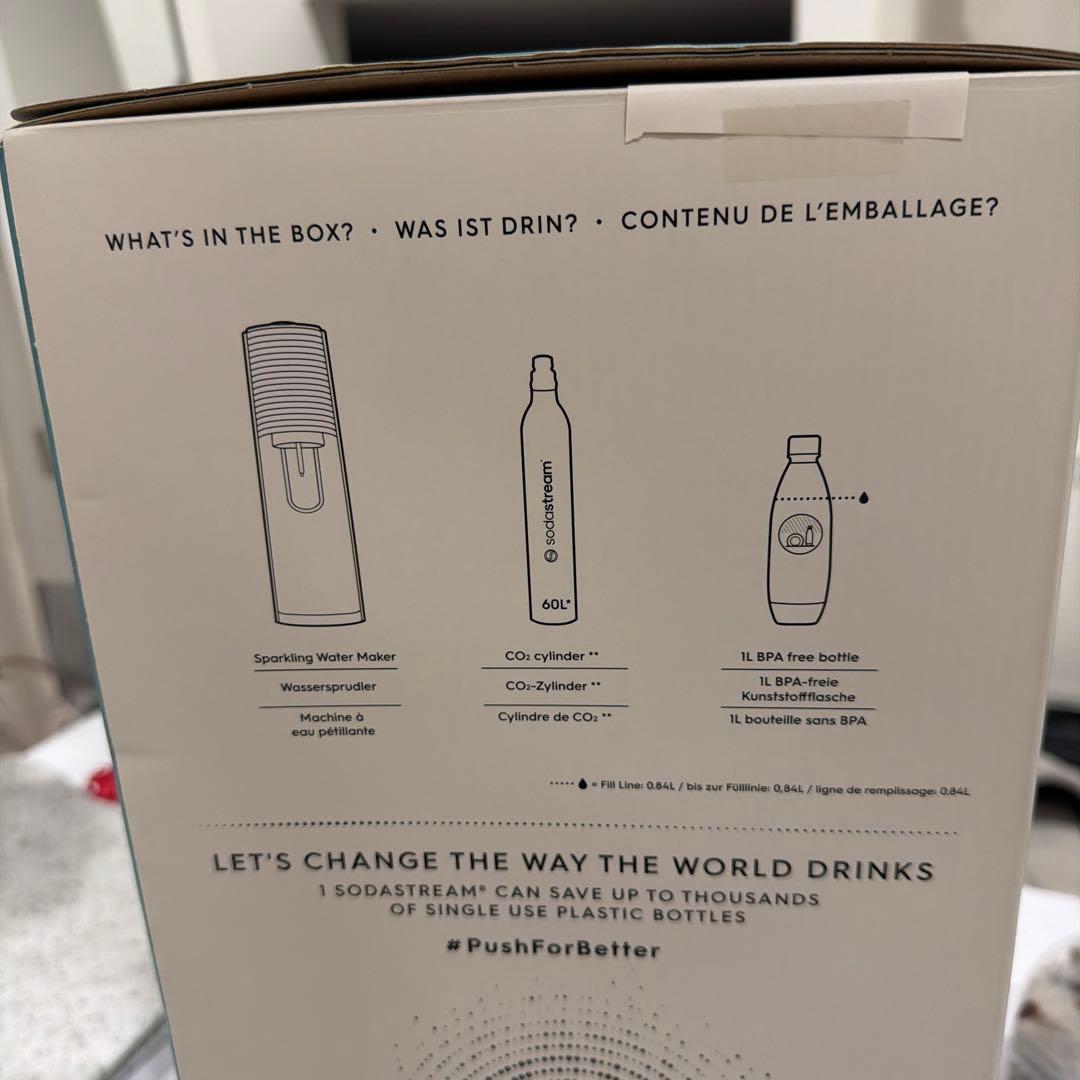 sodastream TERRA 炭酸水メーカー　送料込み