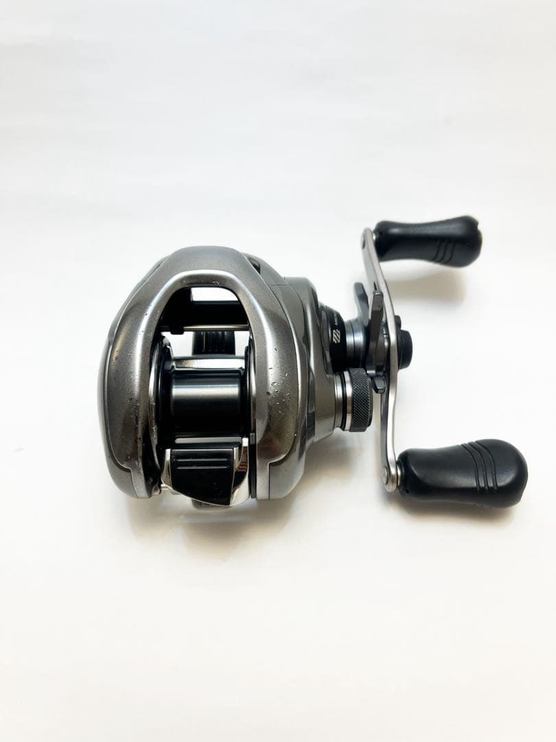 Shimano 15メタニウムDC 右ハンドル 後期型