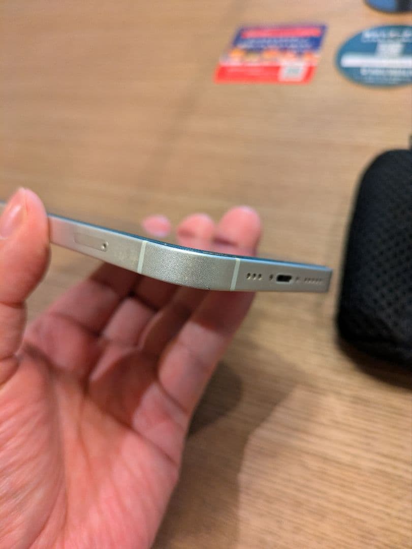 Apple iPhone 14 ホワイト 本体 128GB 箱付き！