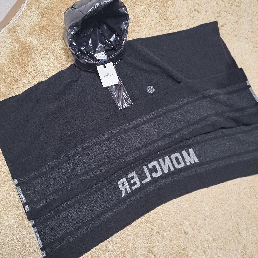 美品　MONCLER　モンクレール　タグ付き　mantella　ケープ　ポンチョ