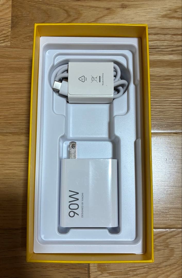 Xiaomi POCO F7 256GB シルバー ケース＆保護ガラス付き