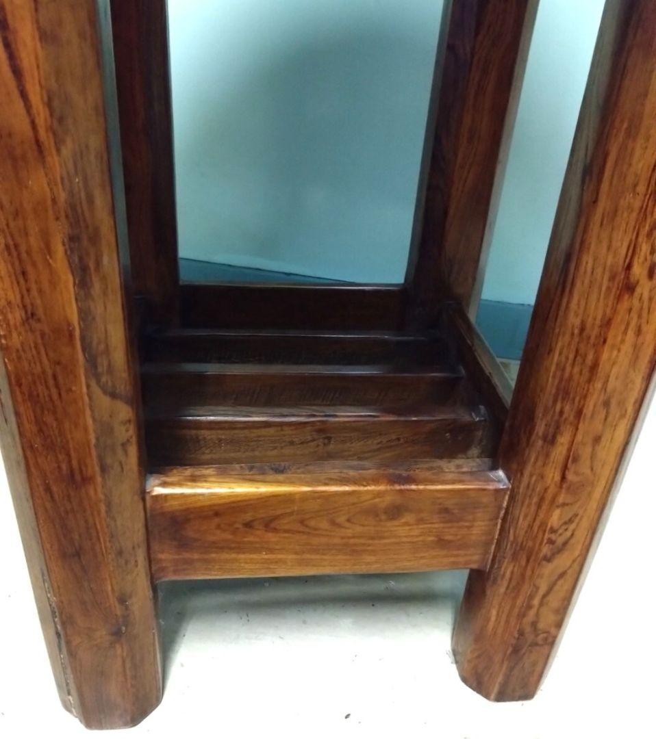 一点物 天然木のサイドテーブル 重厚感有り　熟練した職人の手作り家具