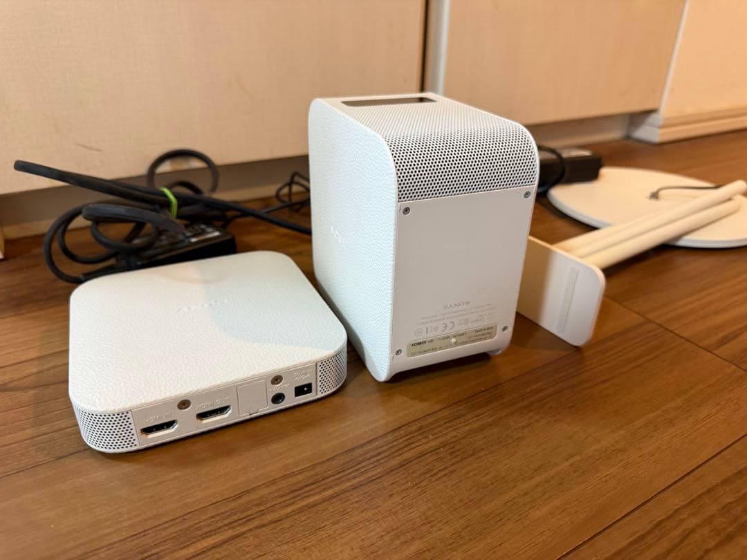 SONY 超単焦点プロジェクター LSPX-P1 スタンドAppleTV付