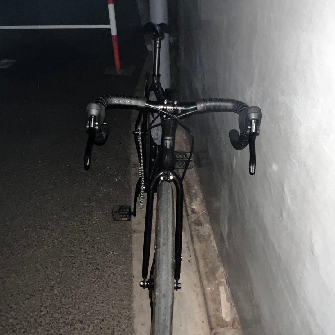 シクロクロスバイク アルミフレーム 黒