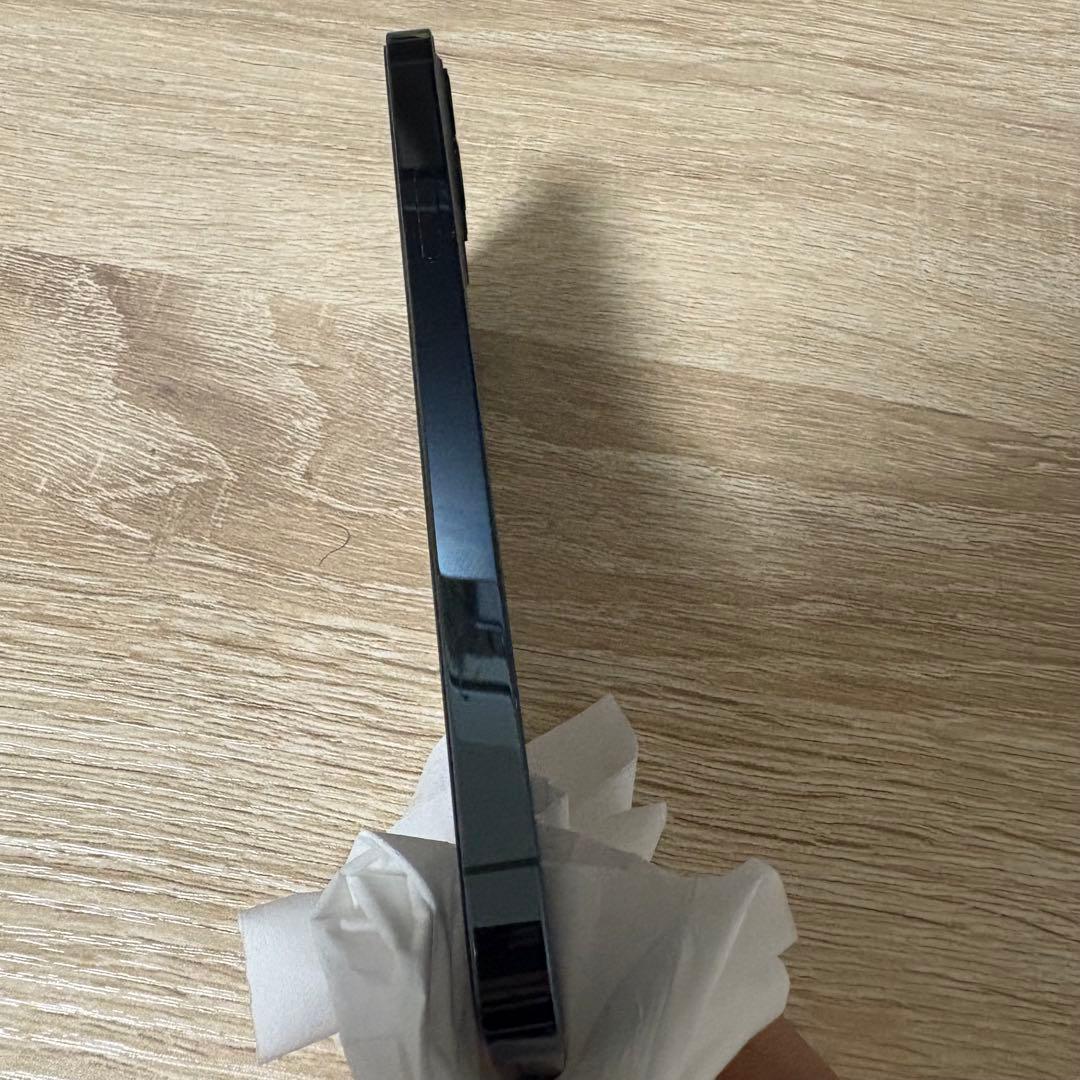 【値下げ】美品iPhone12 pro 256GB Apple Store 購入