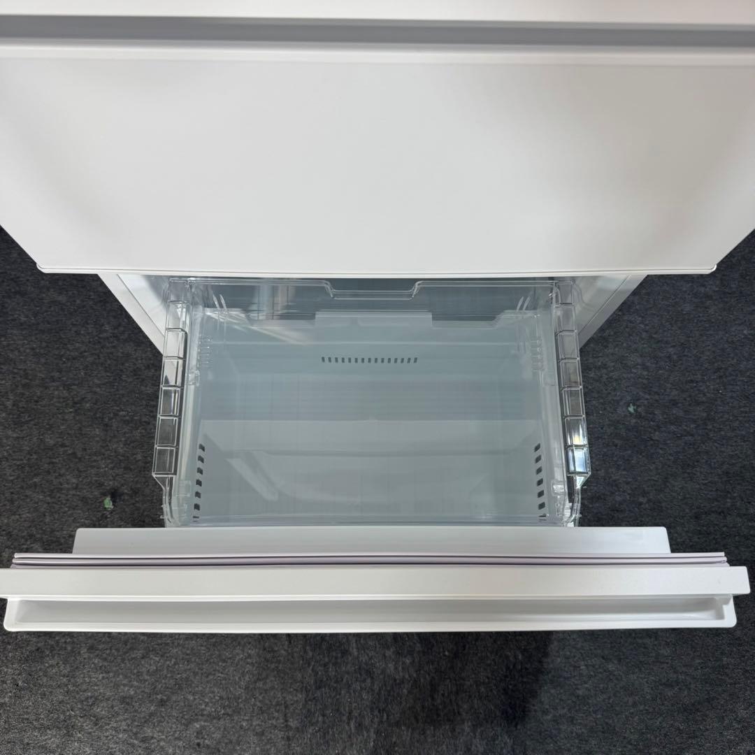 TOSHIBA 冷蔵庫 3ドア 326L 2023年 自動製氷 中型 d4598