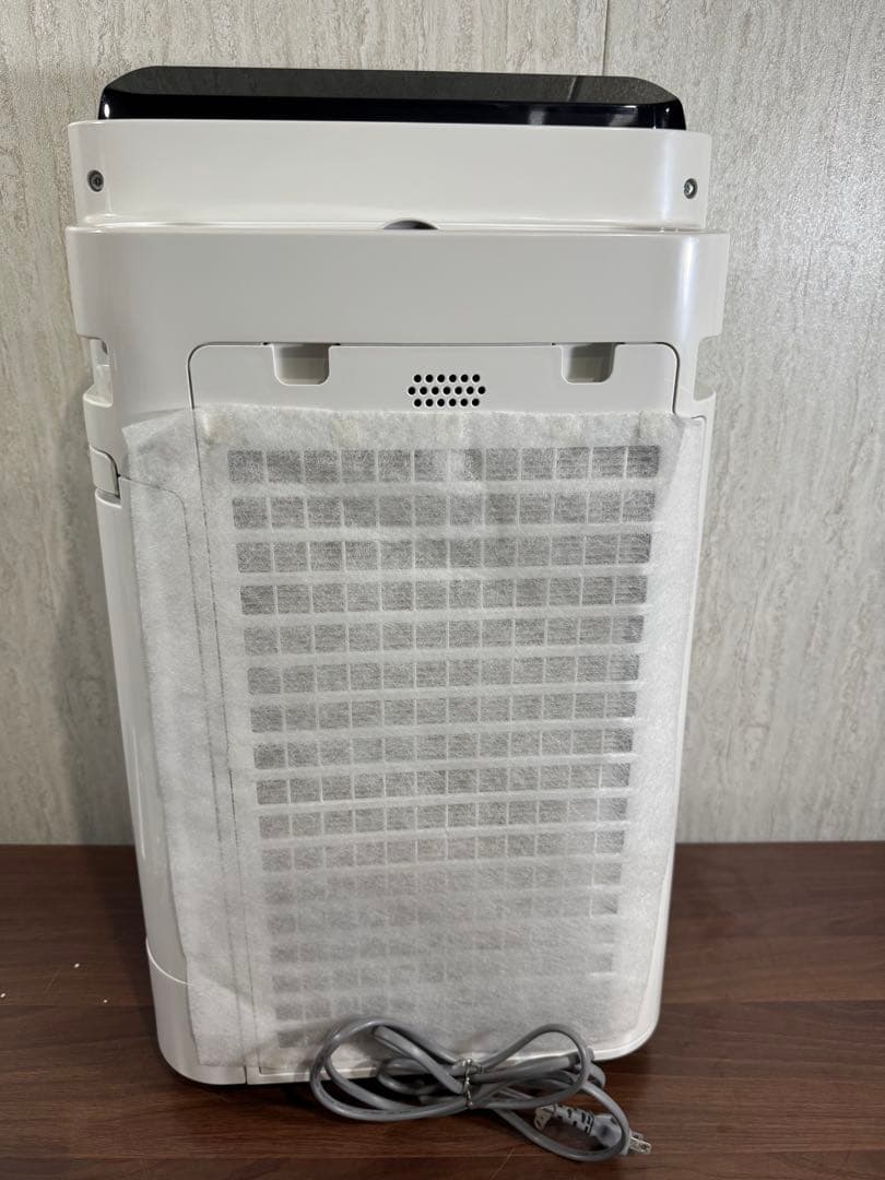 即日発送　超美品　SHARP 加湿空気清浄機 KC-H50-W