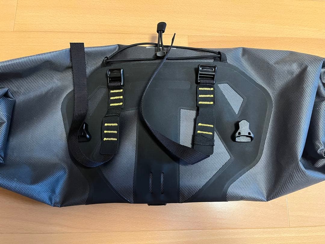 アピデュラ　エクスペディション　ハンドルバーバック　9L