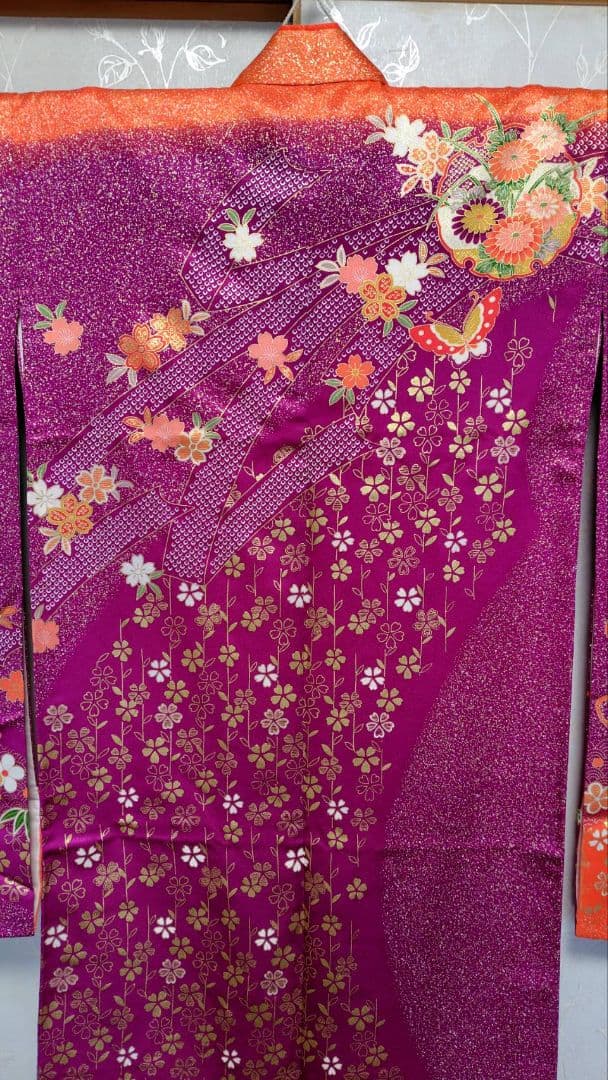 RK551子供着物7歳前後用着丈135センチ裄丈55センチ正絹めちゃくちゃ綺麗