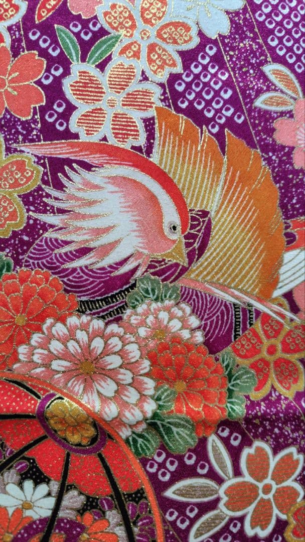 RK551子供着物7歳前後用着丈135センチ裄丈55センチ正絹めちゃくちゃ綺麗