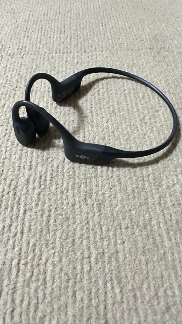 【最終値下年末迄】SHOKZ OPENRUN 骨伝導イヤホン ブラック