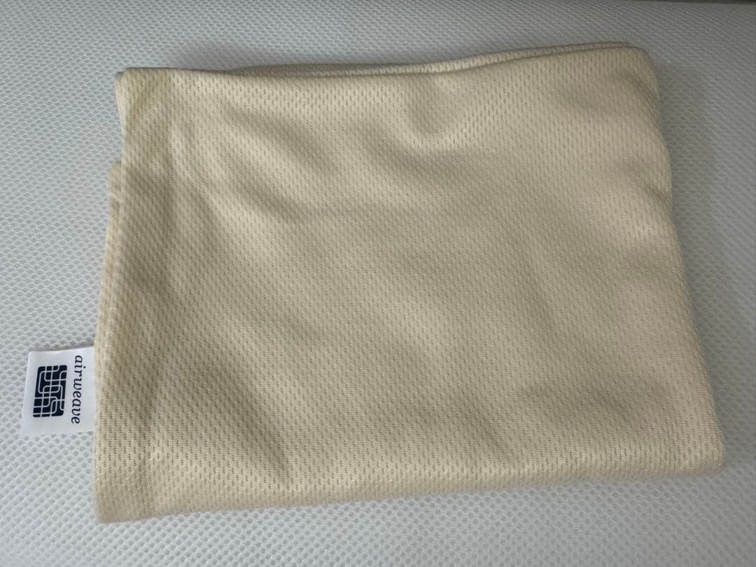 【別売りカバー付】エアウィーヴ ピロースリム 田中みな実監修　みな実のまくら