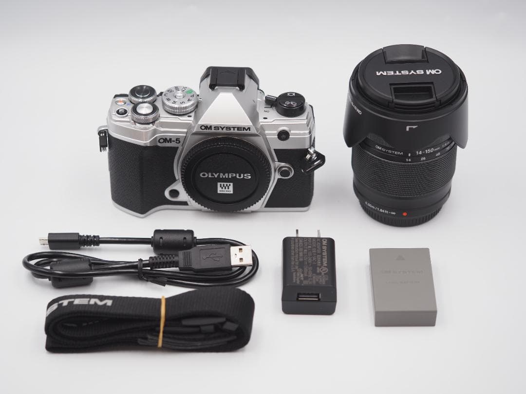OM SYSTEM OM-5 14-150mm Ⅱレンズセット（シルバー）