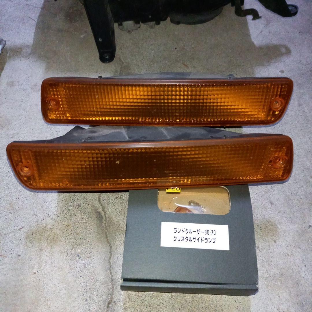 トヨタ　純正ヘッドライトセット