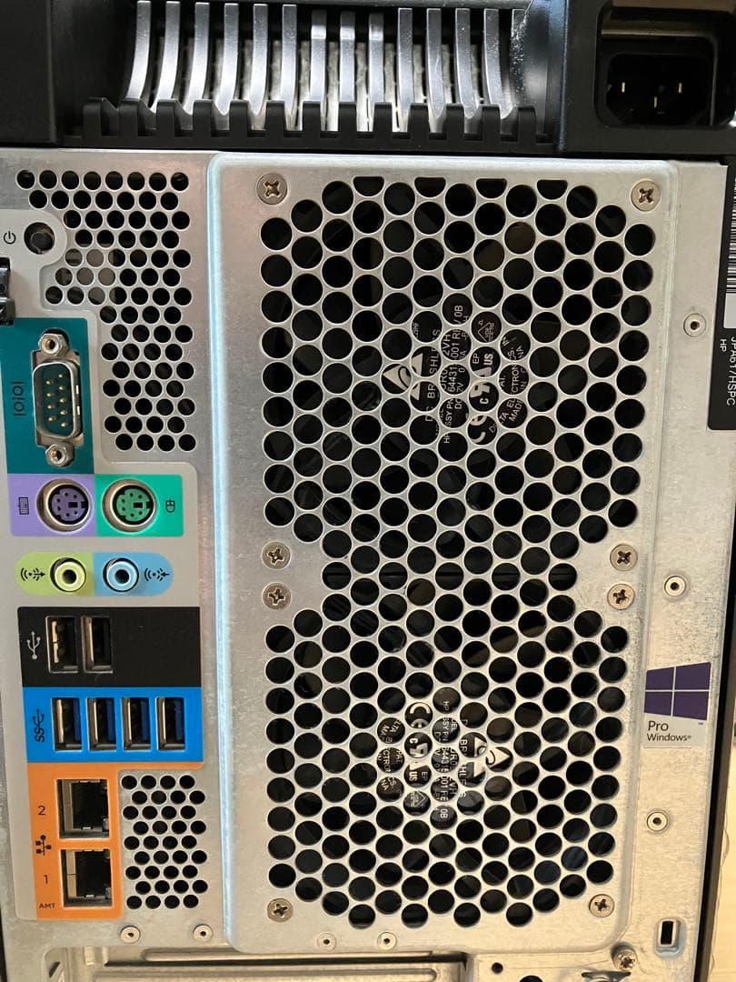 HP Z840 ワークステーション