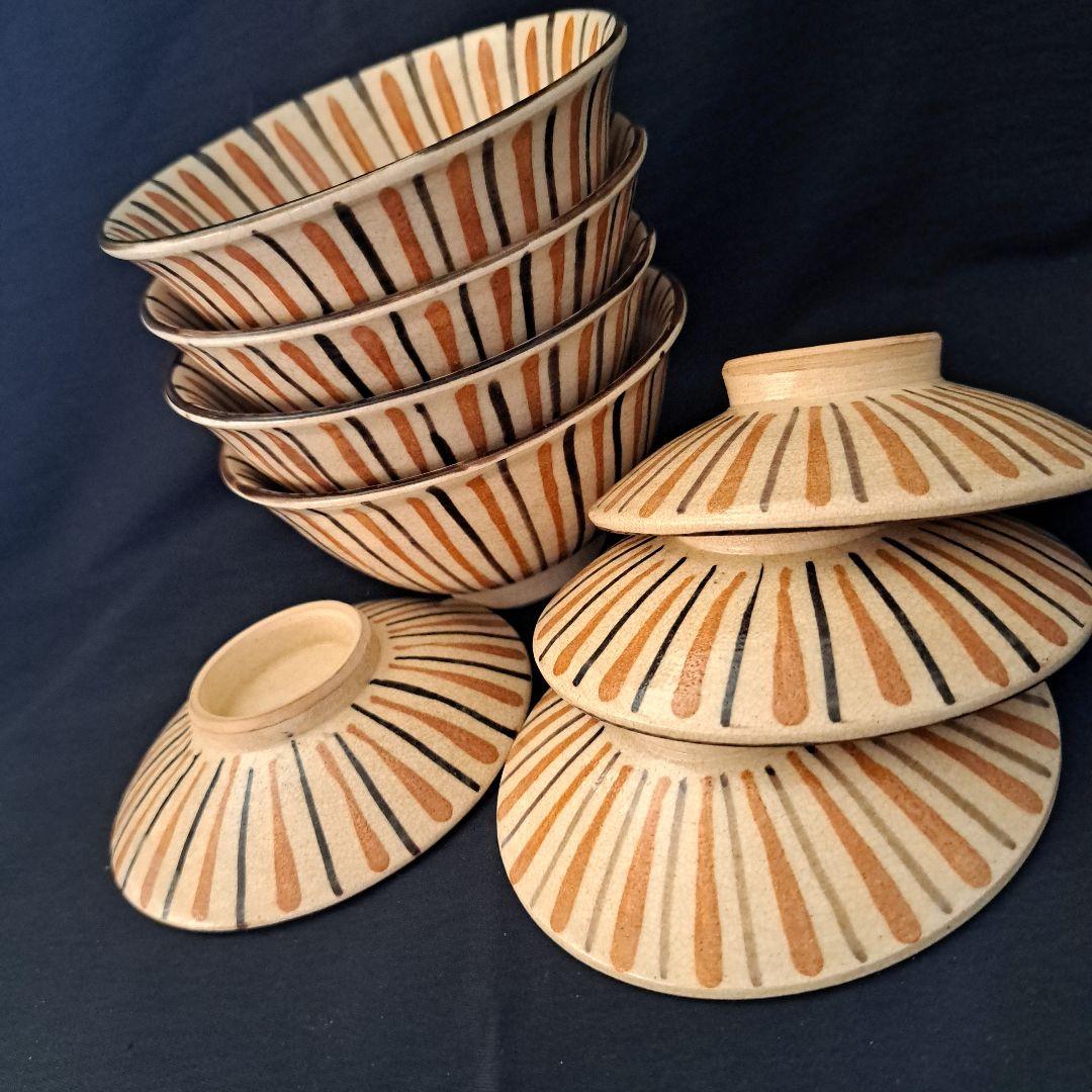 「麦わら手(で)を愉しむ！」瀬戸焼き蓋茶碗(直径11.5cm) 4客セット 骨董