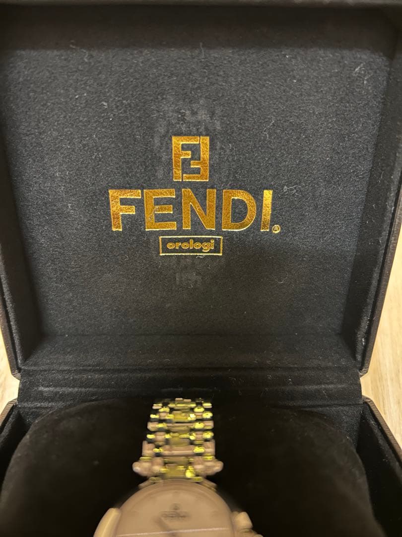 FENDI レディース FF柄ベルト ホワイト オロロジ