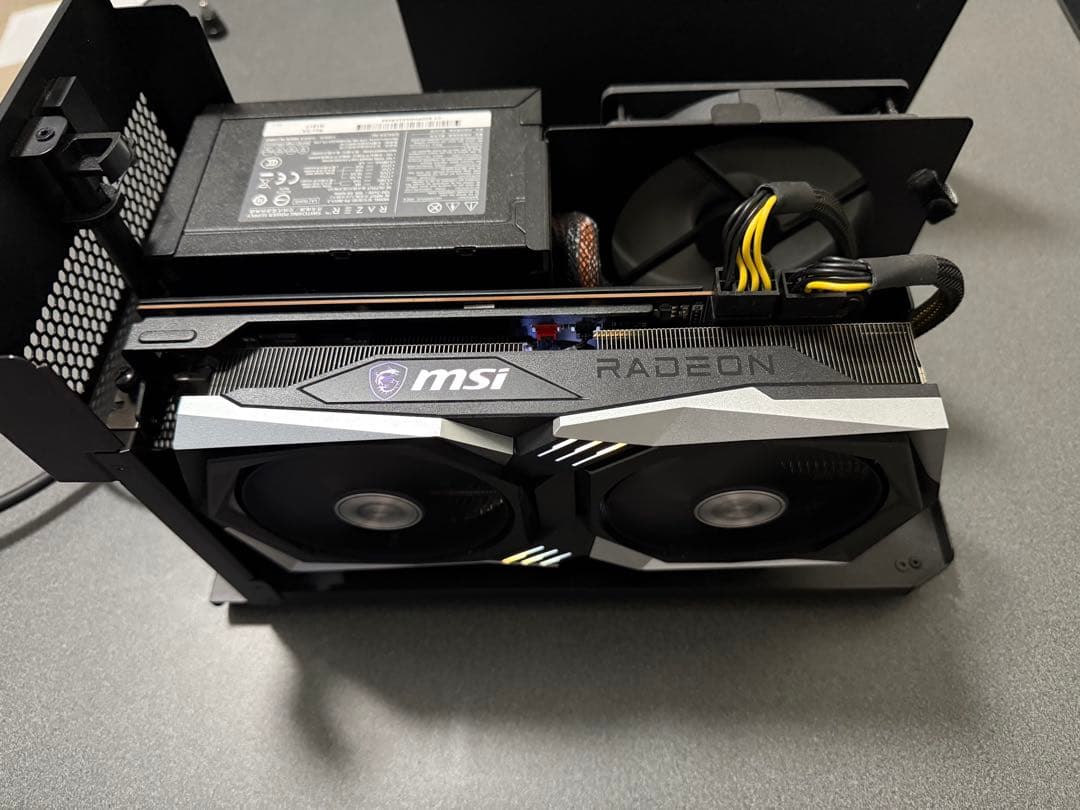 グラフィックボード・グラボ・ビデオカード Razer Core-X & MSI Radeon RX 6700XT 12GB