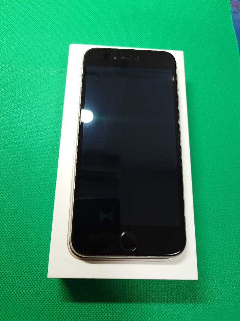 【新品品質/即発送】iPhone SE 第3世代 100% 64GB SIMフリ