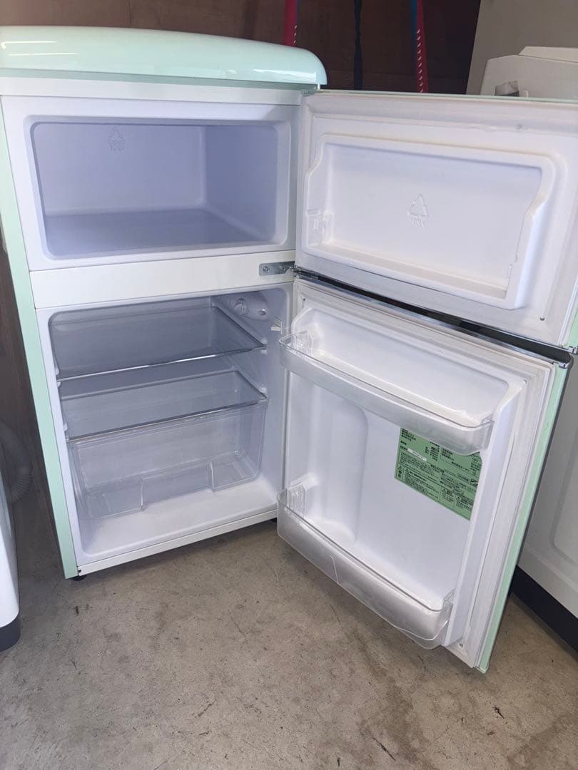 ノンフロン冷凍冷蔵庫　PRR-082D-LG