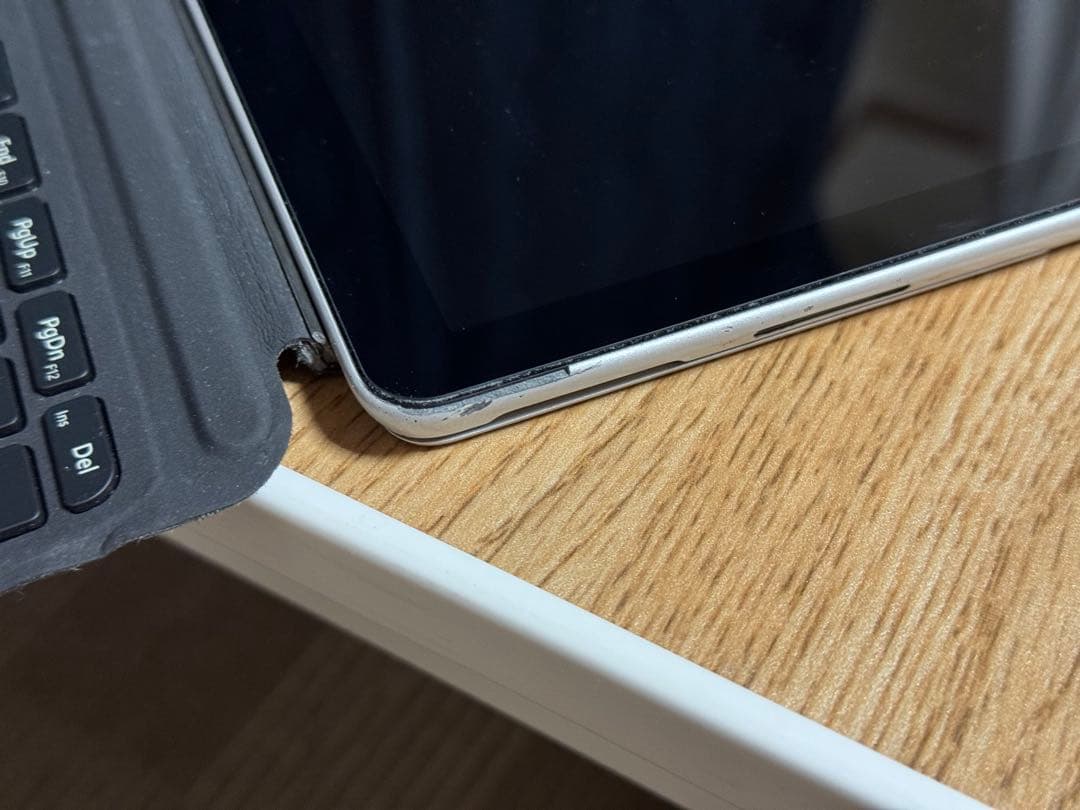 Windowsタブレット本体 Surface Go 2 LTE m3-8100Y 8/128