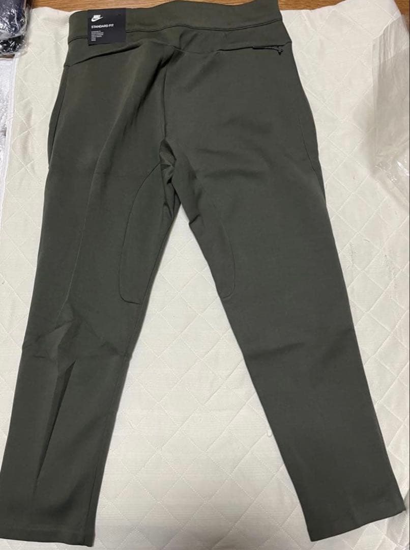 NIKE STANDARD FIT テックフリースパンツ オリーブ Mサイズ