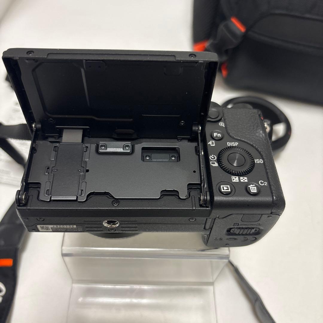 【美品】SONY a-6400(B) 本体＋ レンズ1点＋ケース＋備品