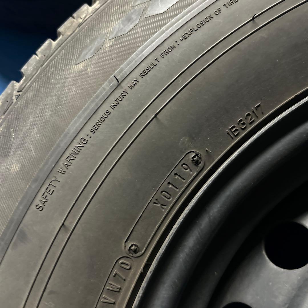 TOYOTAＦＪ純正ホイールとノーマルタイヤ４本セット送料込